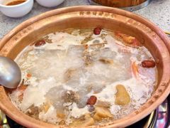 -阿婆情腊排骨火锅(金虹路店)