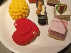 -山焱·炭火自助烤肉(周浦万达店)