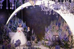 点击看大图 -花嫁丽舍婚礼殿堂(世博江景店)