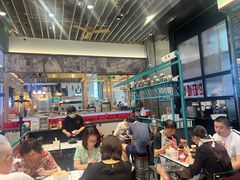 -肥汁米蘭香港米线(长宁来福士店)