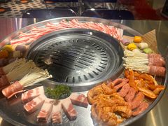 -哈哈碳都·牛肋条无限自助烤肉(宝龙店)