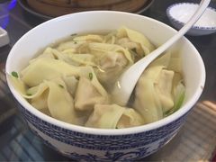 -笑来喜馄饨小笼工坊店(湖滨街店)