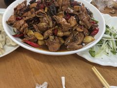 -东北四季饺子王(华山路店)