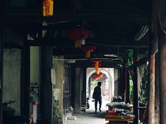 -丝绸小镇荻港古村