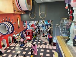 -MELAND CLUB亲子乐园·派对·餐厅(北京芳圆里ID MALL店)