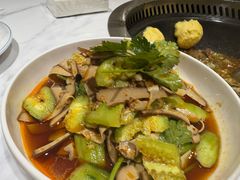 -东北农家院·铁锅炖(莘庄店)