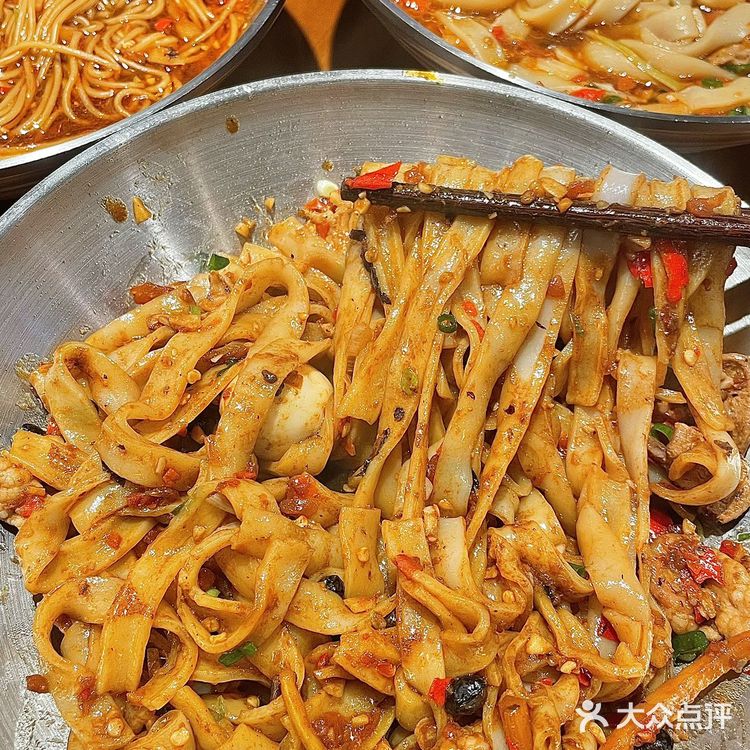 来万家丽，我唯一想去吃的一家粉店… 