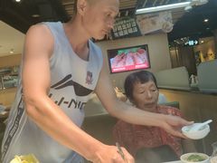-海底捞火锅(威高广场店)