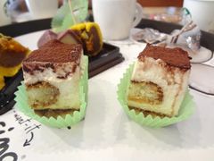 -星巴克臻选(济南万达店)