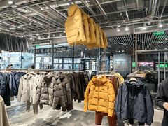 -迪桑特DESCENTE(北京三里屯BLANC店)