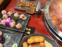 -谭鸭血老火锅(图书馆店)