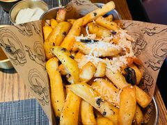 松露薯条-IL TEATRO 精品意大利餐厅