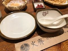 餐具摆设-火齐潮汕砂锅粥(五道口店)