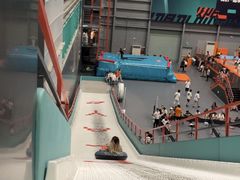 -极限PLAY运动娱乐新世界·团建派对潮玩休闲馆·室内蹦极高空游乐园