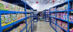 -逝水玩具折扣店