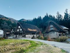 -白川乡与五箇山的合掌构造村落