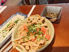 -包整·丝娃娃(甲秀楼景观店)