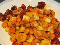 -华夏食府中餐厅(中原路店)