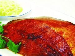 新雅片皮鸭-新雅粤菜馆(南京东路店)