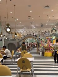 -奈尔宝·儿童乐园·亲子餐厅(华采天地店)