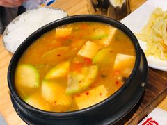 清国酱汤-山海珍味韩国料理(奥城店)