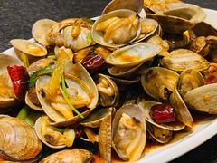 -马路边上·小海鲜烧烤(八一路店)