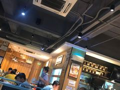 大堂-木屋烧烤(万德庄店)