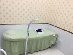 -苗医生专业祛痘·皮肤管理
