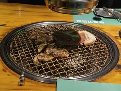 -唯成•韩国炭火烤肉 유성고기