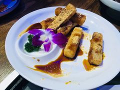 -三人行骨头王火锅(长寿店)