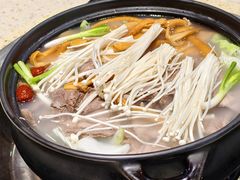 -九寨特色牦牛肉汤锅 羊肉汤锅