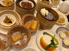 -万龙洲海鲜(大兴绿地缤纷城店)