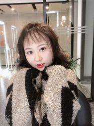 -丝语萱形象