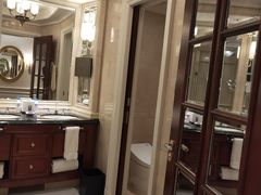 -广州富力丽思卡尔顿酒店