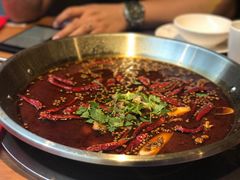 -红牌美蛙鱼头火锅(万辉国际广场店)