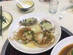 -鑫悦楼煎蟹·16年海鲜大排档