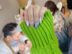 -UGIRL有个美甲