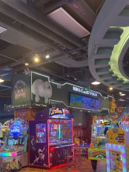 -卡通尼乐园(龙湖六合天街店)