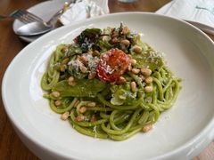 鸡肉菌菇松子香草意面-J's Cafe Lab