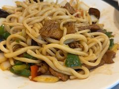 -汗腾格里·风味餐厅(新疆驻京办店)