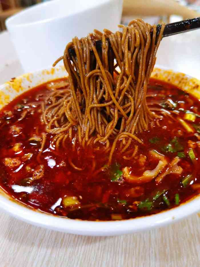 崇州余荞面(落虹桥店)-"和朋友一起慕名前往,但希望越大失望也就越.