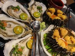-山川小町·极番烧肉(新地假日广场店)