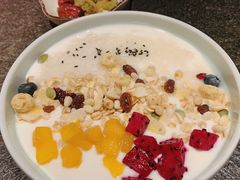 米釀鲜果酸奶-丝路金桃·新疆菜(徐汇店)