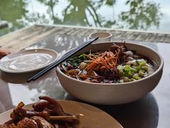 -湖泉水云间餐厅·弥勒地道菜(B座店)