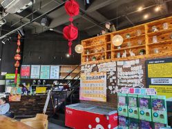 -零重力蹦床空间·滑梯·海洋球·团建(奥特莱斯店)