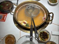 -牛人日志·鲜牛肉骨汤火锅(万科里瑧店)