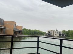 -上海怡沁园度假酒店