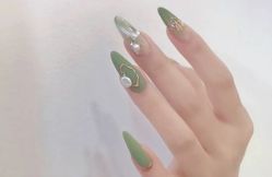 -LILY NAILS美甲美睫