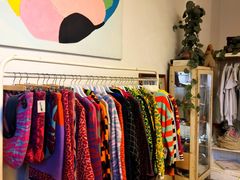 -Retrock Designer Vintage Store