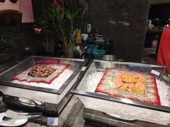 -BLU 全日制餐厅(上海安曼纳卓悦酒店)